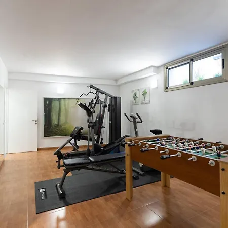 Edmond Vibes Canarias فيلة *