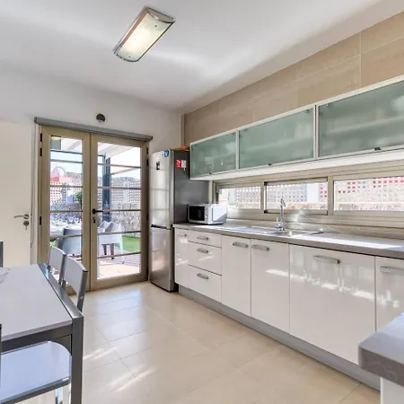 Edmond Vibes Canarias *